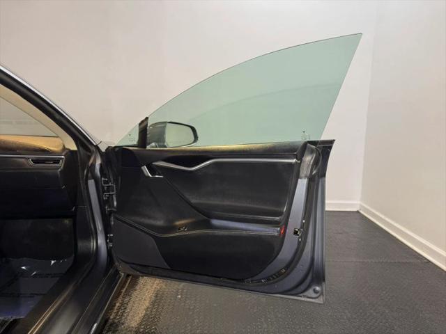 2013 Tesla Model S Performance