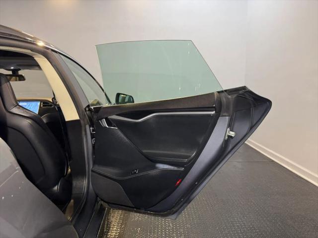2013 Tesla Model S Performance