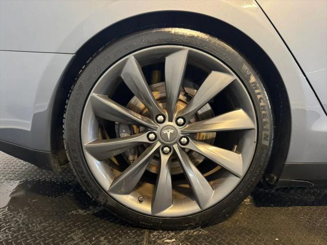 2013 Tesla Model S Performance
