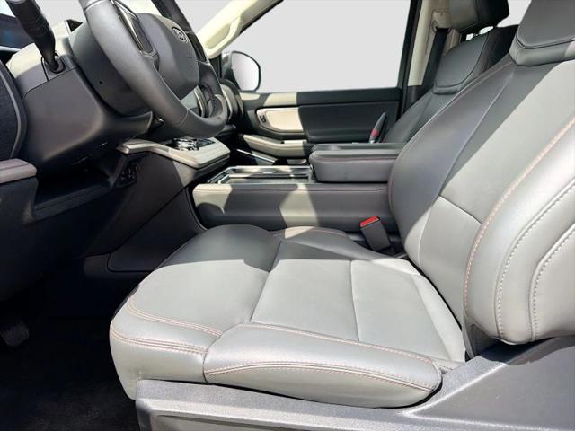 2025 Ford Expedition Active MAX