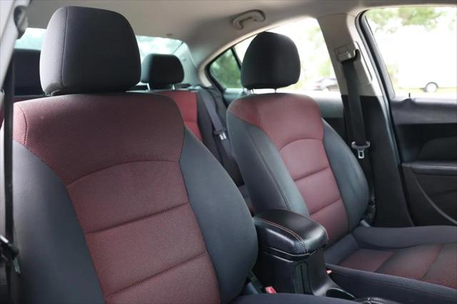 2011 Chevrolet Cruze 1LT