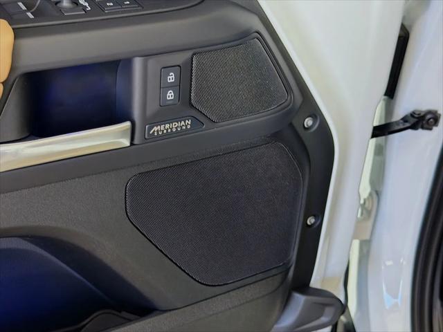 2026 Land Rover Defender P400 X-Dynamic SE