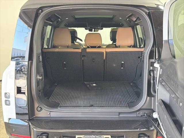 2026 Land Rover Defender P400 X-Dynamic SE