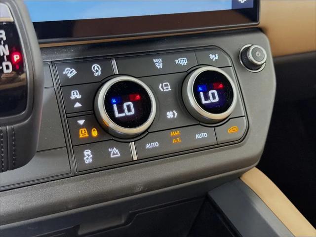 2026 Land Rover Defender P400 X-Dynamic SE