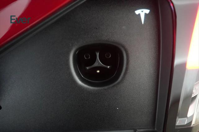 2023 Tesla Model X Plaid Tri Motor All-Wheel Drive