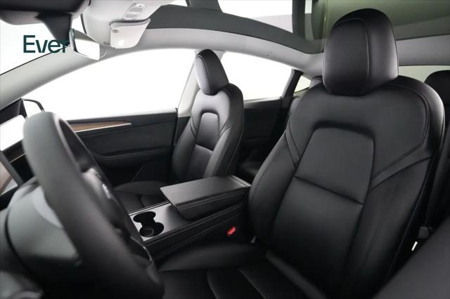 2025 Tesla Model Y Performance Dual Motor All-Wheel Drive