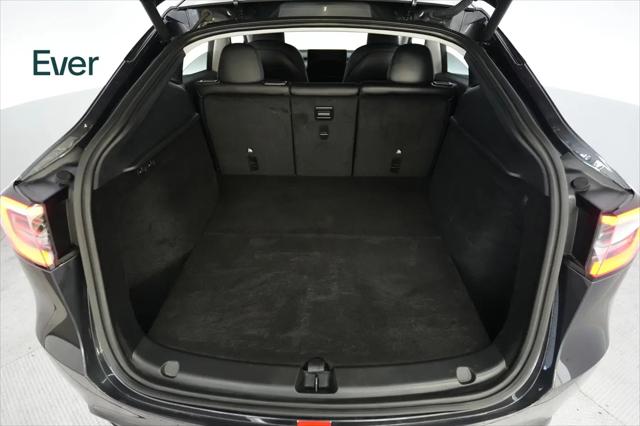 2025 Tesla Model Y Performance Dual Motor All-Wheel Drive