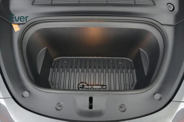 2025 Tesla Model Y Performance Dual Motor All-Wheel Drive