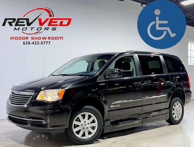 2015 Chrysler Town & Country Touring for sale in Addison, IL
