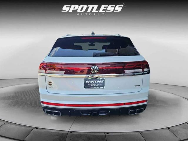 2024 Volkswagen Atlas Cross Sport 2.0T SEL Premium R-Line