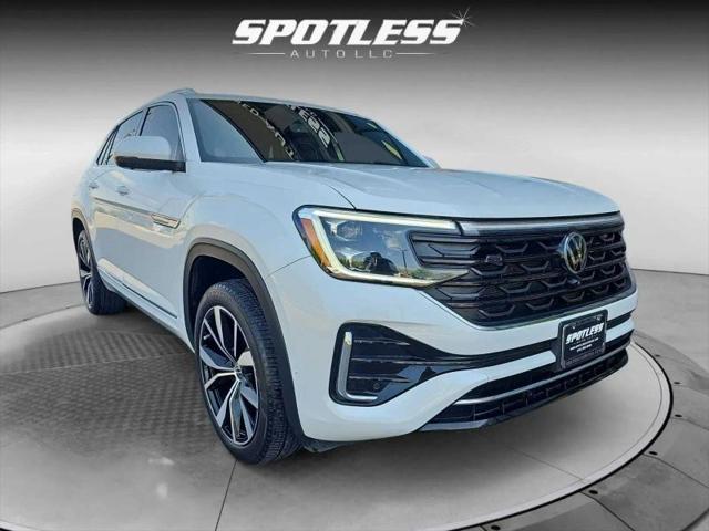 2024 Volkswagen Atlas Cross Sport 2.0T SEL Premium R-Line