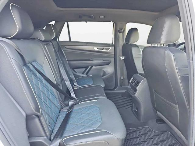 2024 Volkswagen Atlas Cross Sport 2.0T SEL Premium R-Line
