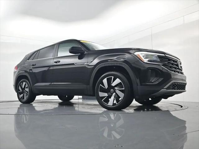 2024 Volkswagen Atlas Cross Sport 2.0T SE w/Technology