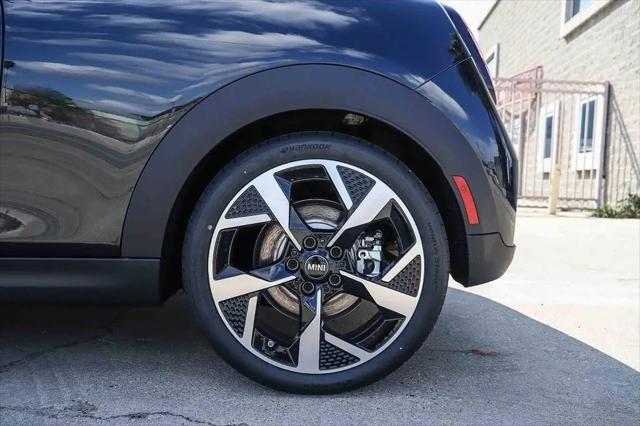 2026 MINI Hardtop Cooper