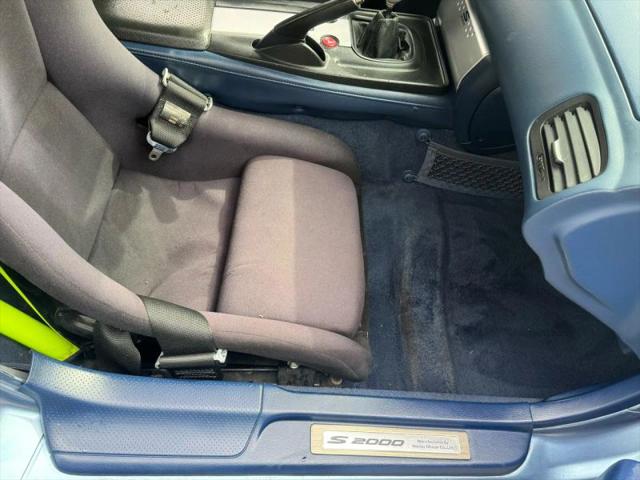 2005 Honda S2000 Base