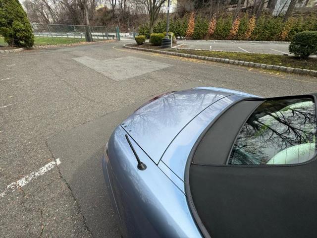 2005 Honda S2000 Base