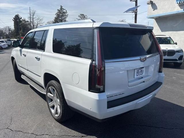 2020 Cadillac Escalade ESV 4WD Luxury