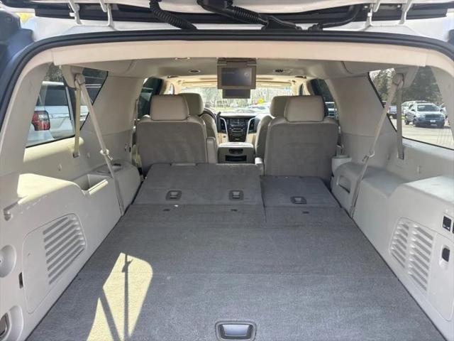 2020 Cadillac Escalade ESV 4WD Luxury