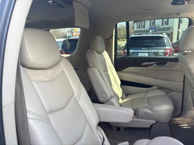 2020 Cadillac Escalade ESV 4WD Luxury