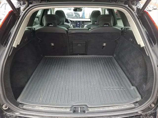 2023 Volvo XC60 B5 Core