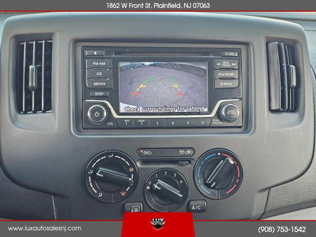 2019 Nissan NV200 SV