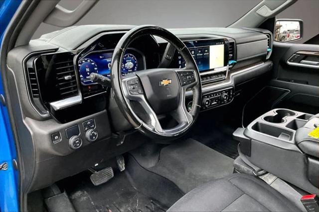 2023 Chevrolet Silverado 1500 2WD Crew Cab Short Bed LT
