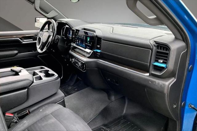 2023 Chevrolet Silverado 1500 2WD Crew Cab Short Bed LT