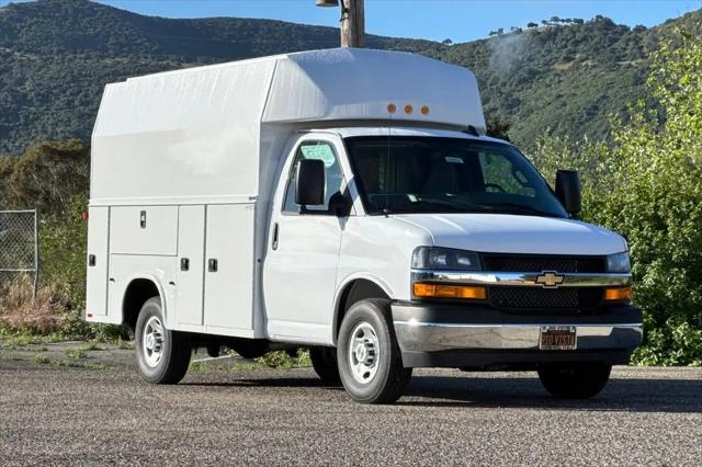 2026 Chevrolet Express Cutaway Work Van