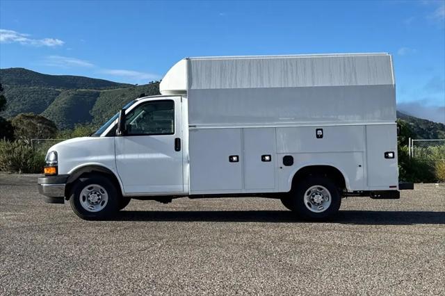 2026 Chevrolet Express Cutaway Work Van