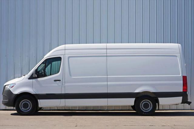 2024 Mercedes-Benz Sprinter 2500 High Roof 4-Cyl Diesel