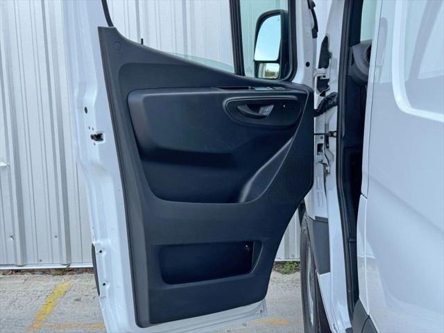 2024 Mercedes-Benz Sprinter 2500 High Roof 4-Cyl Diesel