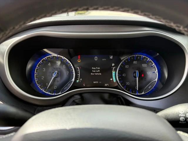2022 Chrysler Pacifica Touring L