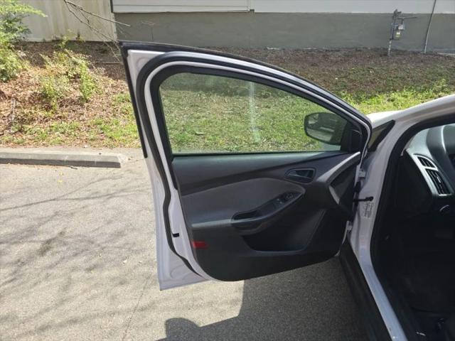 2013 Ford Focus S