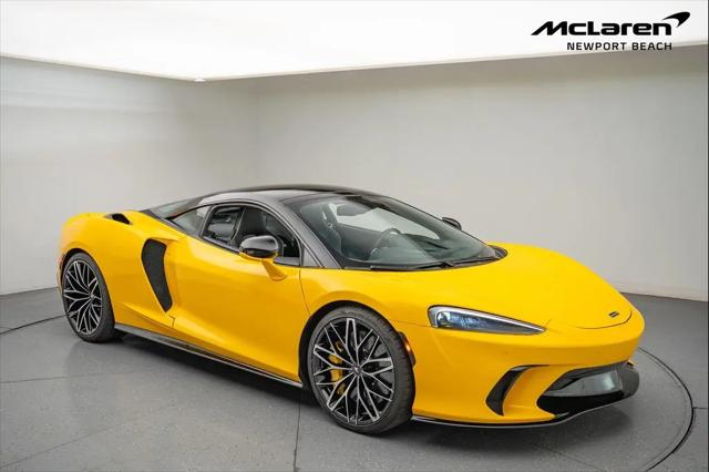 2025 McLaren GT Base for sale in Irvine, CA