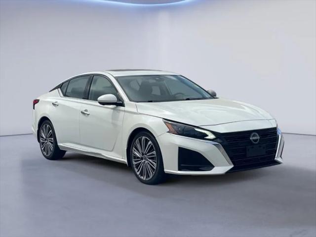 2023 Nissan Altima SL FWD for sale in Knoxville, TN