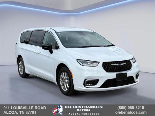 2024 Chrysler Pacifica Touring L for sale in Knoxville, TN