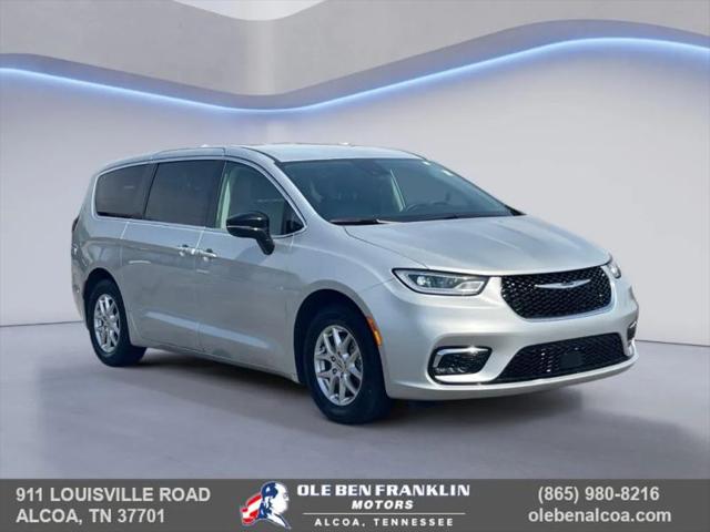 2024 Chrysler Pacifica Touring L for sale in Knoxville, TN