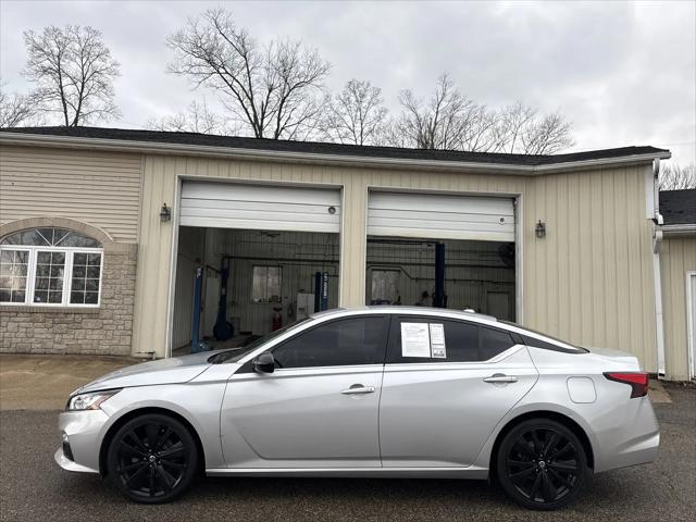 2021 Nissan Altima SR FWD