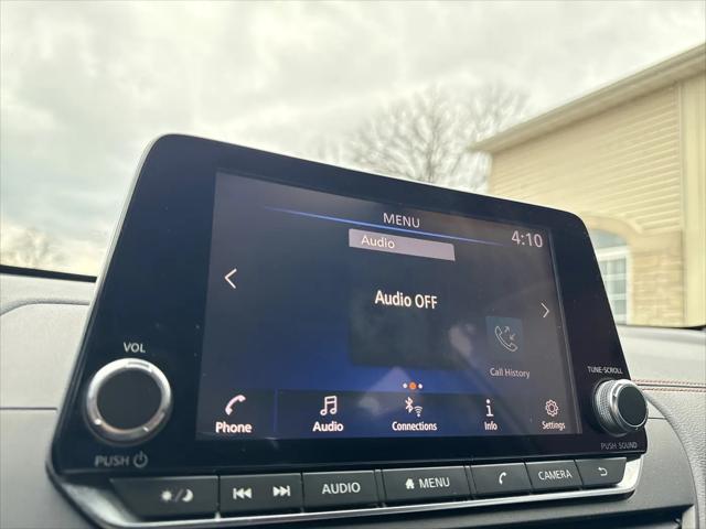 2021 Nissan Altima SR FWD