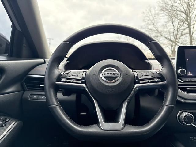 2021 Nissan Altima SR FWD