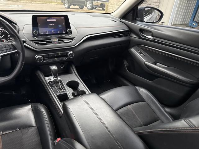 2021 Nissan Altima SR FWD
