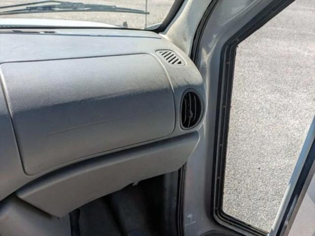 2006 Ford E-350 Cutaway Base