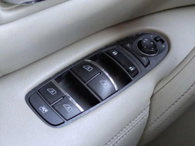 2015 INFINITI QX80 Base