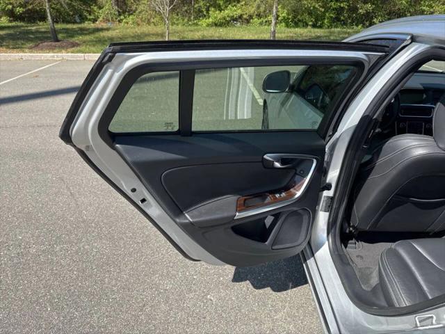 2015 Volvo V60 T5 Premier