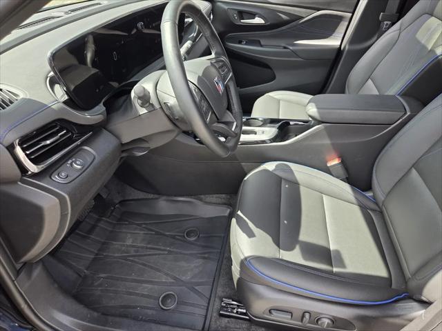 2026 Buick NV Sport Touring FWD