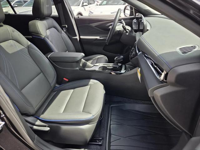2026 Buick NV Sport Touring FWD