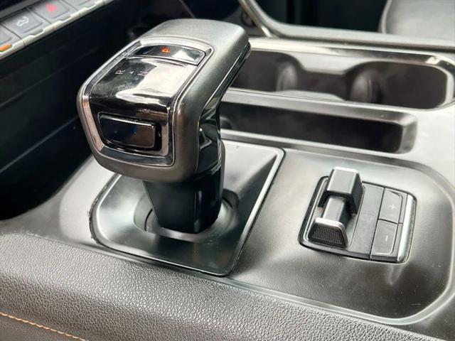2023 GMC Sierra 1500 4WD Crew Cab Standard Box AT4