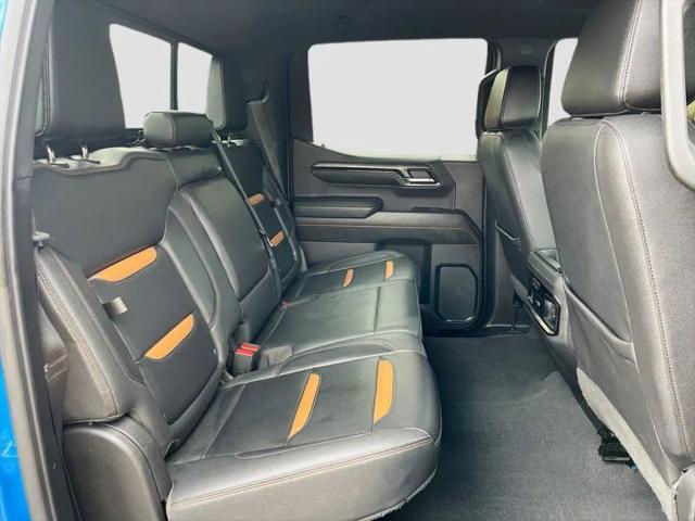 2023 GMC Sierra 1500 4WD Crew Cab Standard Box AT4