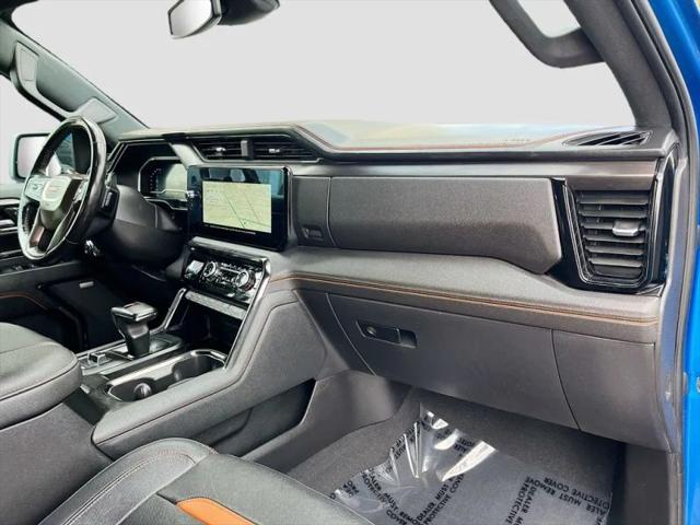 2023 GMC Sierra 1500 4WD Crew Cab Standard Box AT4