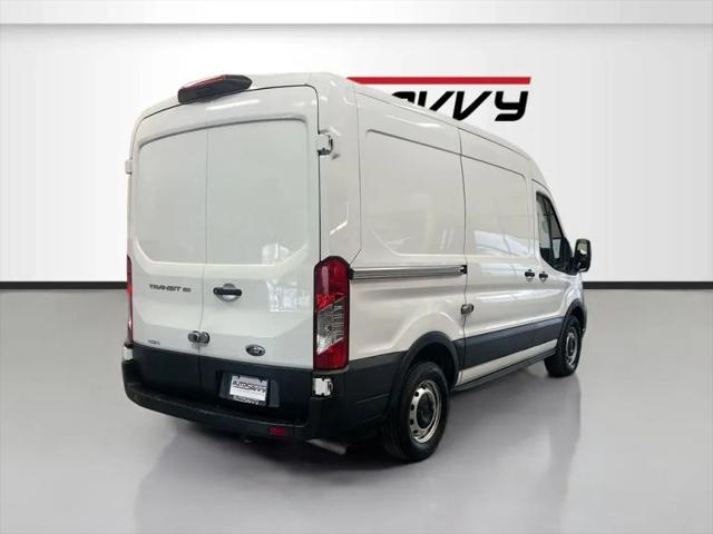 2023 Ford Transit Cargo Van Medium Roof w/RWB